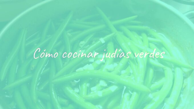 Fresh green beans in a rustic kitchen, steaming in a pan with olive oil and garlic, vibrant colors, cozy cooking atmosphere, realistic.